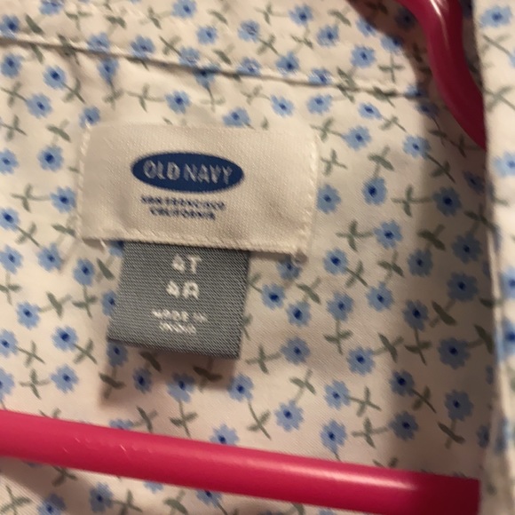 Old Navy shirt size 4T - Picture 2 of 2